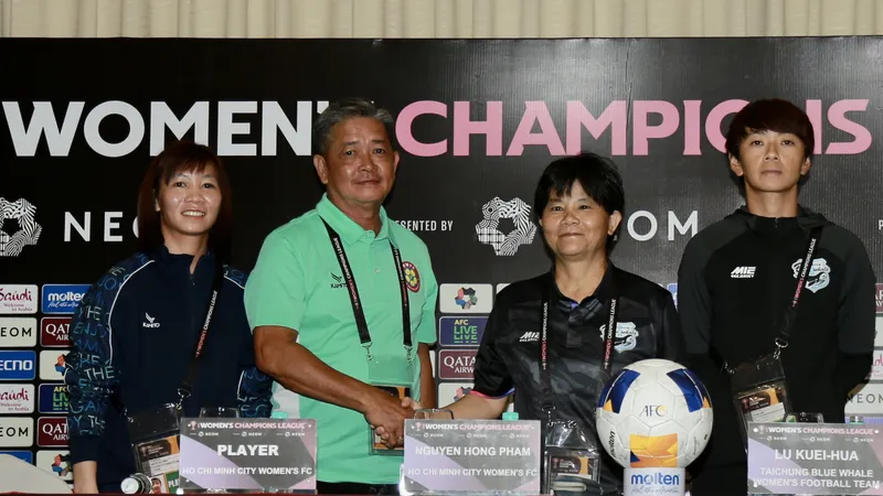 CLB nữ TPHCM đã sẵn sàng cho trận ra quân tại vòng bảng AFC Women's Champions League 2024-2025. ẢNH: DŨNG PHƯƠNG 