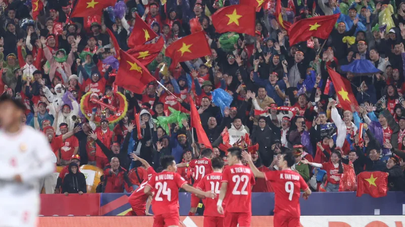Đội tuyển Việt Nam tiếp tục thi đấu trên sân Việt Trì tại ASEAN Cup 2024. ẢNH: MINH HOÀNG