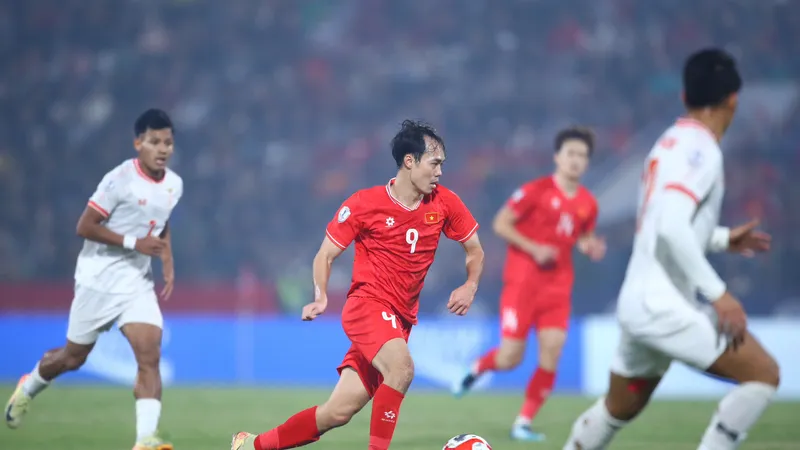 Nguyễn Văn Toàn khả năng cao sớm chia tay ASEAN Cup 2024. ẢNH: MINH HOÀNG 