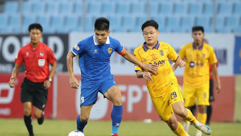 SLNA và Quảng Nam từng cầm hòa nhau 1-1 ở trận lượt đi V-League 2024-2025. 