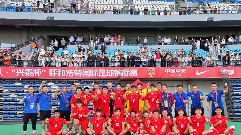 U16 Việt Nam có màn trình diễn ấn tượng tại Giải giao hữu U16 quốc tế CFA Team China 2025