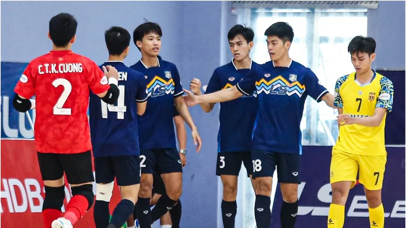 Niềm vui của các cầu thủ Thái Sơn Nam TPHCM. ẢNH: ANH TRẦN 