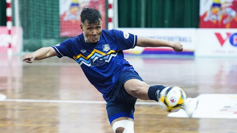 Quả bóng vàng futsal Việt Nam 2020 Nguyễn Minh Trí đã trở lại. ẢNH: ANH TRẦN 