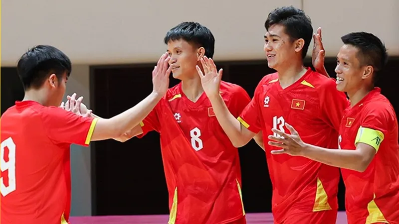 Đội tuyển futsal Việt Nam sẽ cạnh tranh huy chương vàng SEA Games 33 với Thái Lan và Việt Nam. ẢNH: ANH TRẦN 