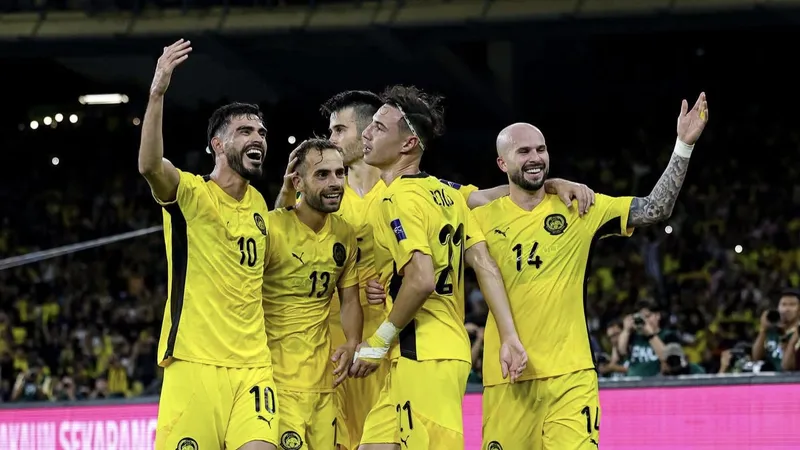 FAM sẽ kháng cáo lên FIFA về án phạt 7 tuyển thủ Malaysia gian lận hồ sơ thi đấu. ẢNH: FAM