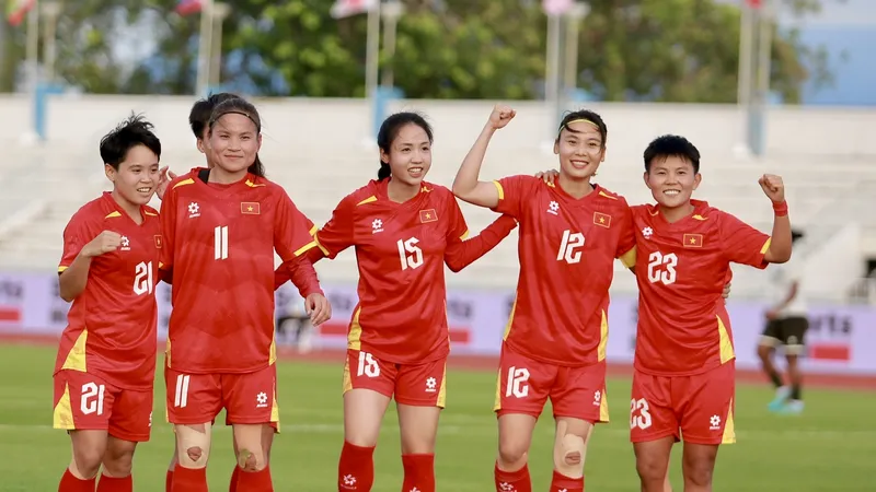 Đội tuyển nữ Việt Nam sẵn sàng hướng đến tấm huy chương vàng SEA Games thứ 5 liên tiếp. ẢNH: DŨNG PHƯƠNG 