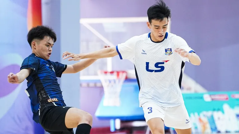 Các cầu thủ futsal Chánh Hưng Thái Sơn Nam thể hiện sức mạnh vượt trội tại Đại hội TDTT TPHCM 2026. ẢNH: TÂM HÀ
