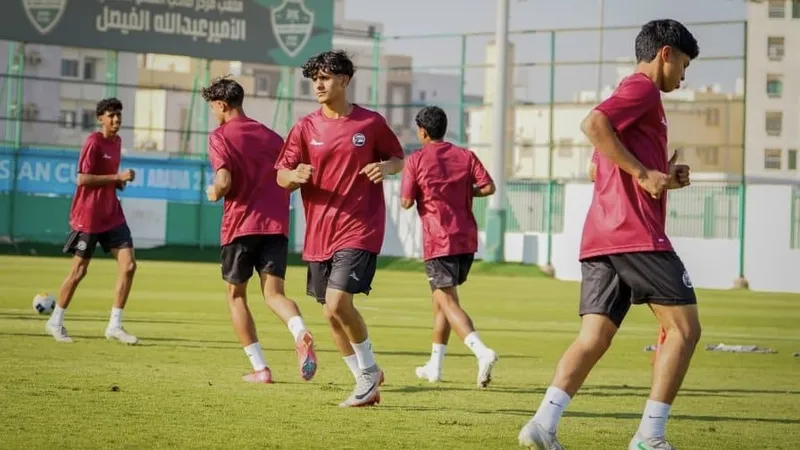 U17 Yemen đã có 2 tuần tập luyện tại Saudi Arabia. ẢNH: YFC 