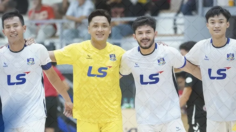 Các cầu thủ futsal Thái Sơn Nam TPHCM khởi đầu mùa giải 2026 bằng chiến thắng đậm. ẢNH: TÂM HÀ 