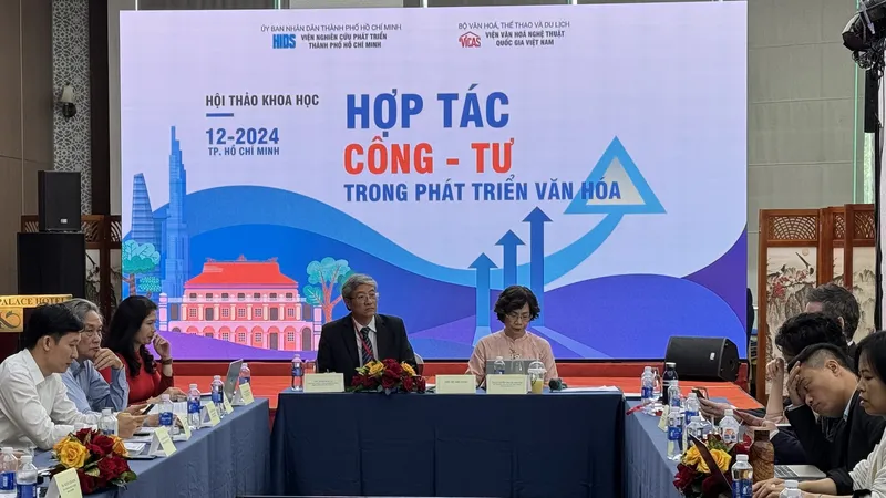 Hợp tác công tư để phát huy vai trò trụ cột của văn hoá