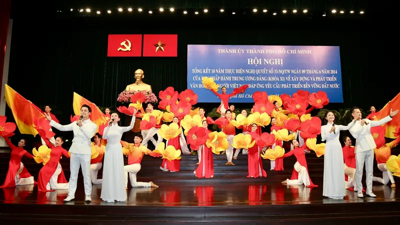 Tiếp tục phát huy vẻ đẹp con người TPHCM trong kỷ nguyên vươn mình của dân tộc