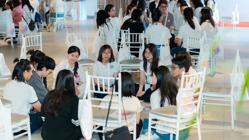 Sáng 8-11, tại Hội trường Lala Land (phường Xuân Hoà, TPHCM), Ngày hội An Lạc – Healing Day lần IV chính thức diễn ra.