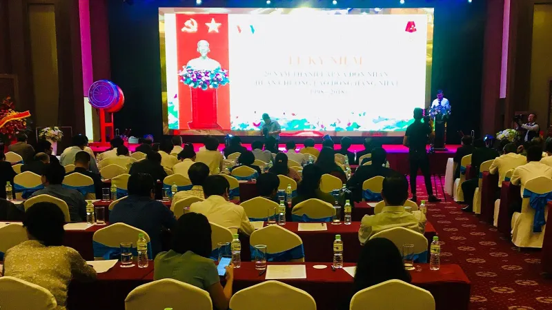 VOV ĐBSCL đón nhận Huân chương Lao động hạng nhất