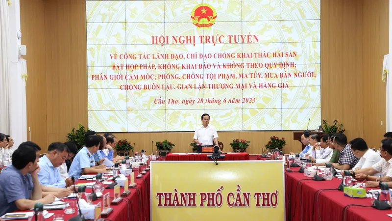 Phó Thủ tướng Trần Lưu Quang phát biểu tại hội nghị
