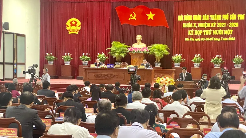 Quang cảnh kỳ họp HĐND TP Cần Thơ sáng 5-7