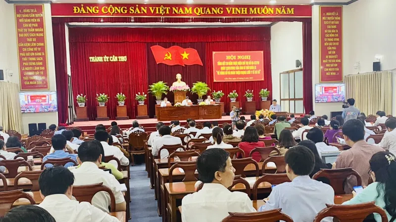 Quang cảnh hội nghị