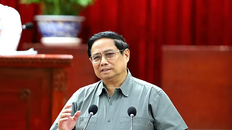 Thủ tướng phát biểu tại buổi tiếp xúc cử tri