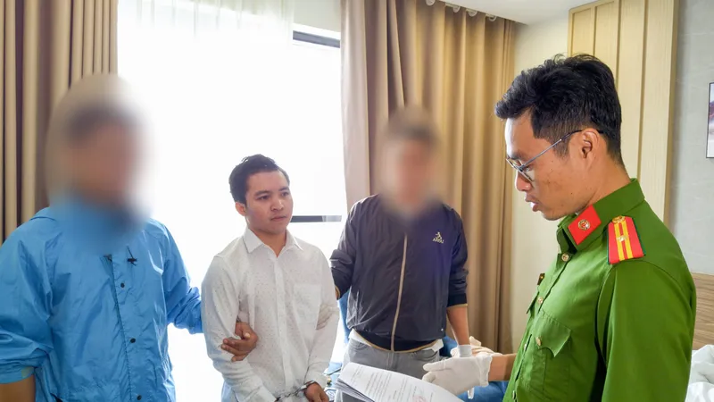 Cần Thơ: Bắt đối tượng phát tán thông tin bịa đặt, xúc phạm người khác