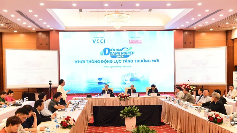 Vực dậy "sức khỏe" doanh nghiệp và nền kinh tế bằng động lực tăng trưởng mới