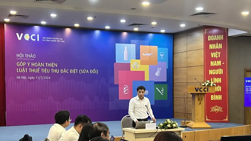 Cần cân nhắc về lộ trình tăng thuế tiêu thụ đặc biệt với rượu bia và đồ uống có đường