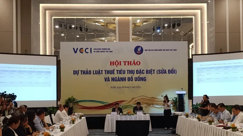 Cần cân nhắc việc điều chỉnh thuế tiêu thụ đặc biệt với rượu bia và đồ uống có đường