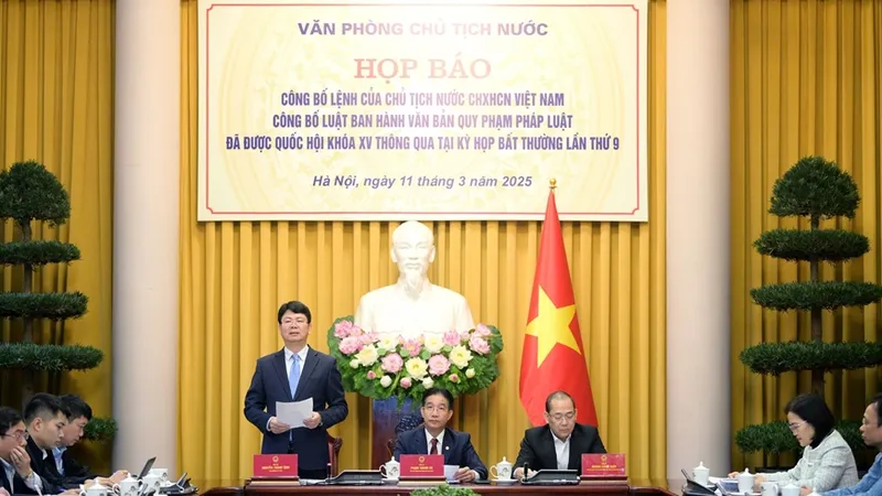 Công bố lệnh của Chủ tịch nước về Luật Ban hành văn bản quy phạm pháp luật