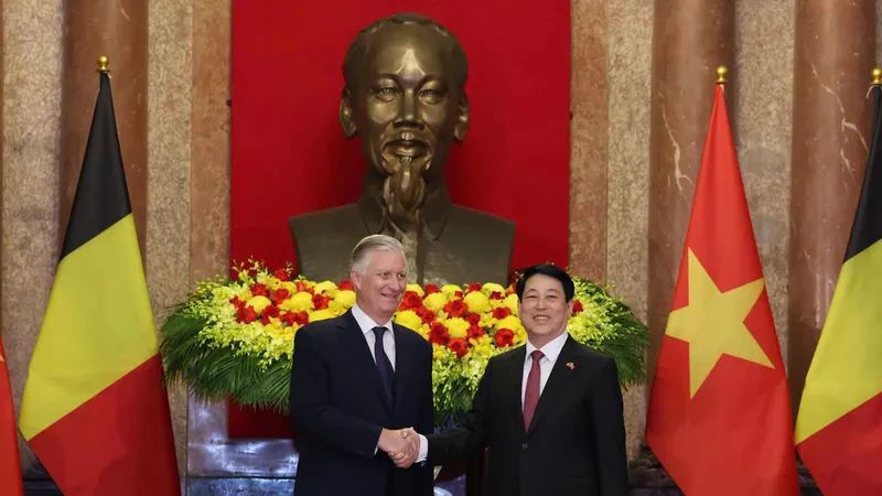 Chủ tịch nước Lương Cường chủ trì lễ đón chính thức và hội kiến với Nhà vua Vương quốc Bỉ Philippe