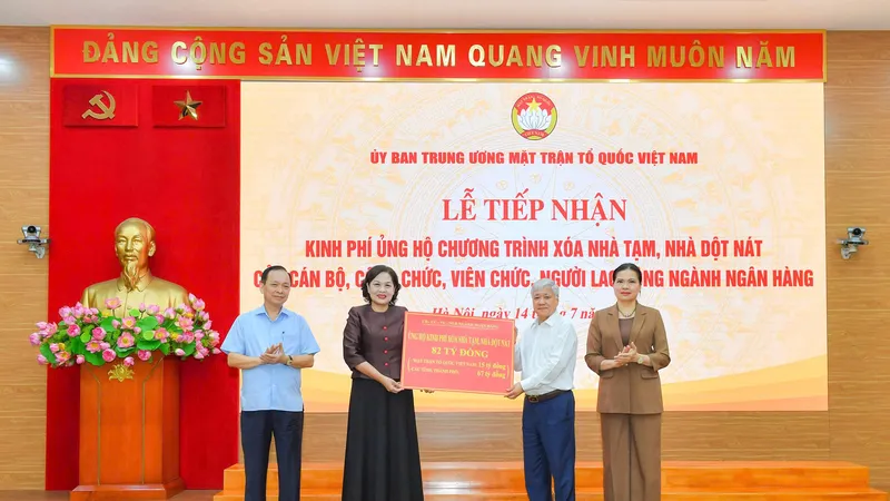 Ngành ngân hàng chung tay xóa nhà tạm, nhà dột nát