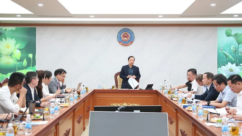 Sẽ sửa Luật Quản lý nợ công theo hướng tăng phân cấp, phân quyền