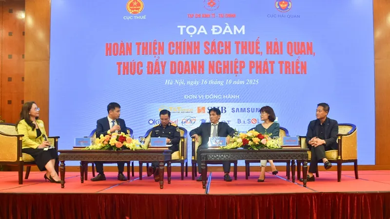 Cải cách mạnh mẽ chính sách thuế và hải quan để hỗ trợ doanh nghiệp phát triển