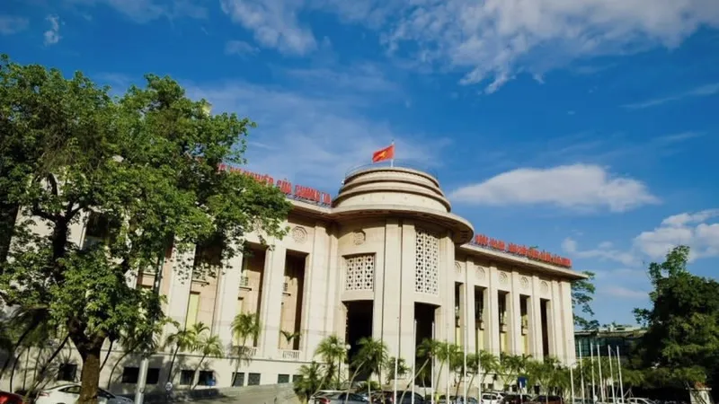 Giảm lãi suất cho vay đối với khách hàng bị thiệt hại do bão, lũ