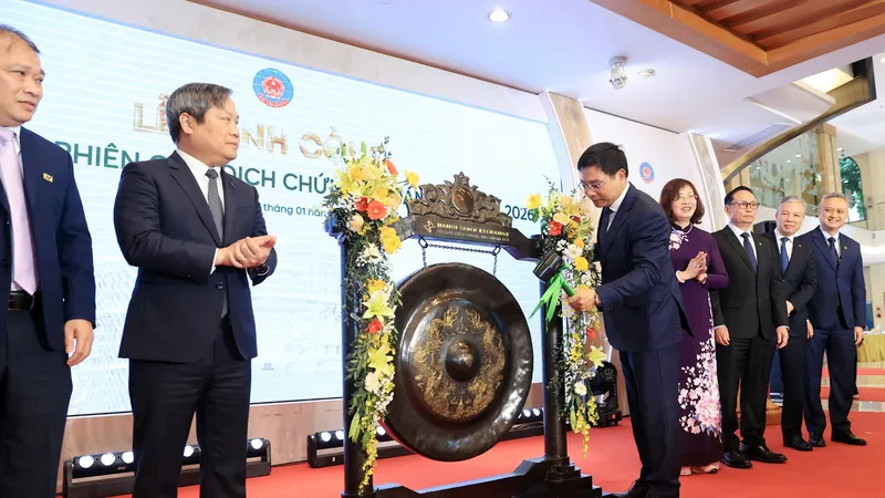 Xây dựng thị trường chứng khoán minh bạch, an toàn và tăng khả năng chống chịu