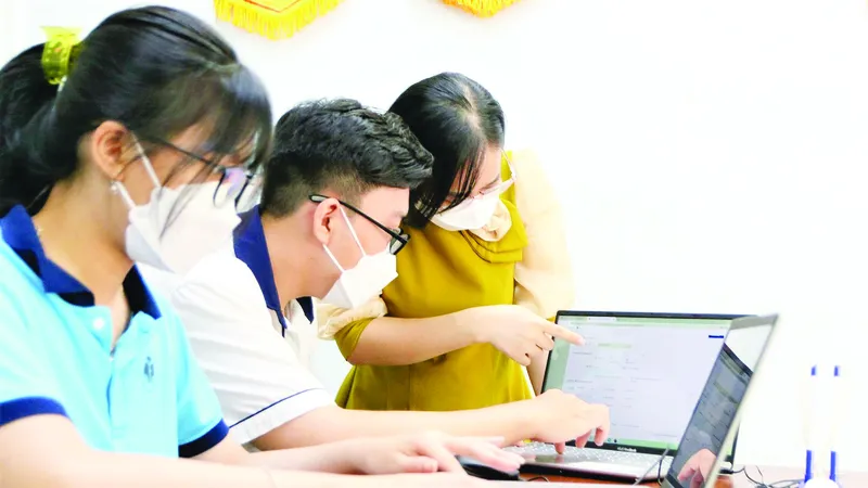 Tập trung vào tổ hợp thế mạnh