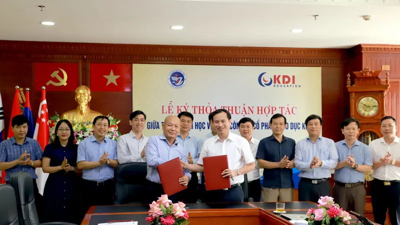 Công ty Cổ phần Giáo dục KDI và Đại học Vinh hợp tác phát triển giáo dục STEM
