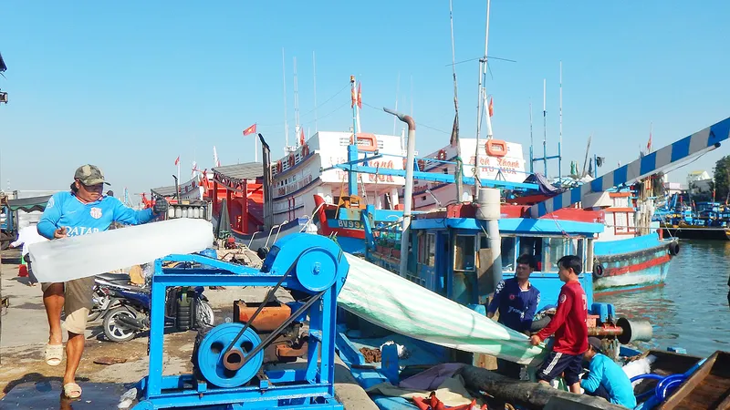 Giá nhiên liệu tăng nhưng nhờ chủ động thích ứng, hoạt động khai thác hải sản của ngư dân tỉnh Bình Thuận vẫn đạt hiệu quả