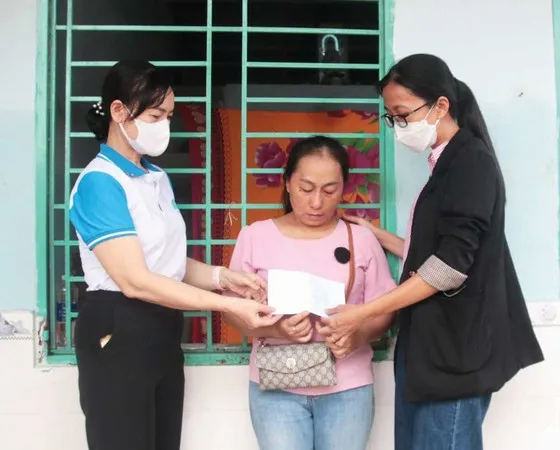 Báo Sài Gòn Giải Phóng tiếp nhận đóng góp hỗ trợ đồng bào miền Trung