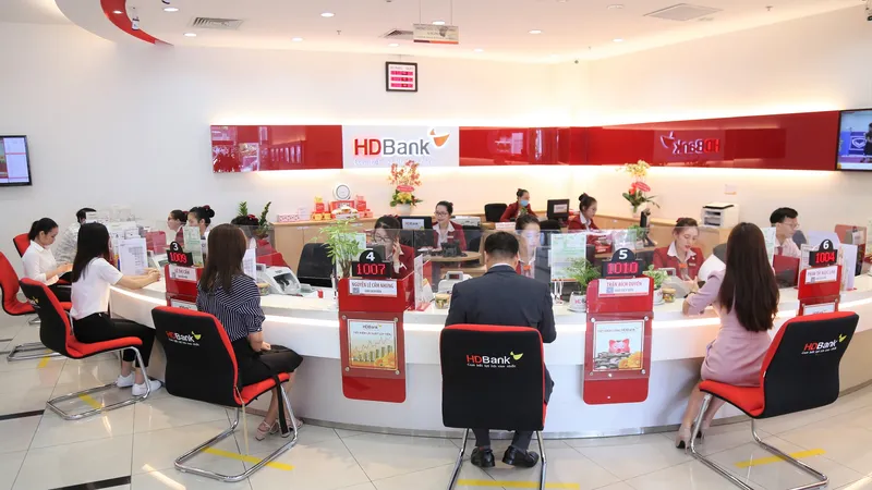 Giảm lãi suất cho vay lên đến 3,5%/năm, HDBank hỗ trợ khách hàng tăng tốc cuối năm 