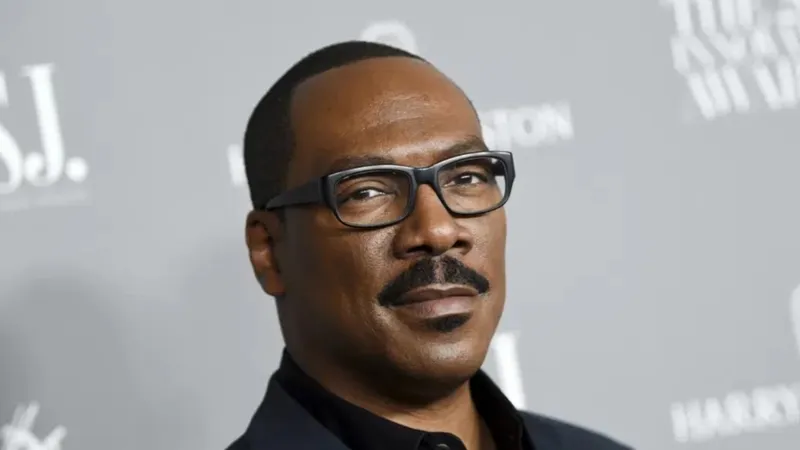 Eddie Murphy nhận giải thưởng Cecil B. DeMille 