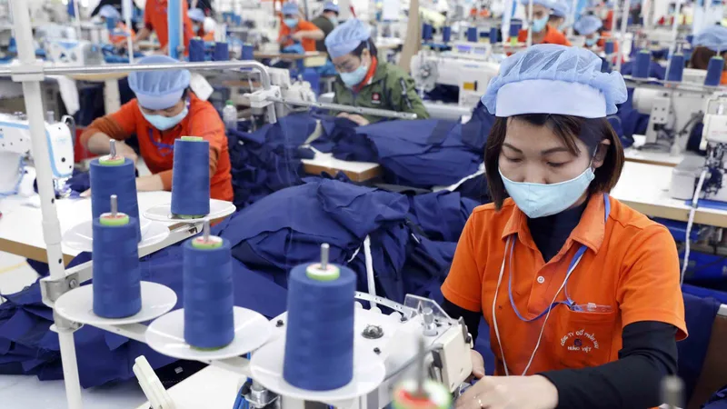 Ngành dệt may phải hướng đến tiêu chuẩn xanh mới mong xuất khẩu được thông suốt.