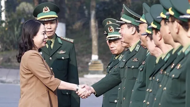 Gắn phát triển kinh tế - xã hội với bảo vệ biên giới quốc gia