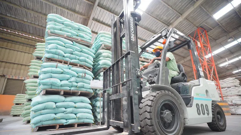 Giá thức ăn chăn nuôi cao phần lớn do giá thành nguyên liệu cao