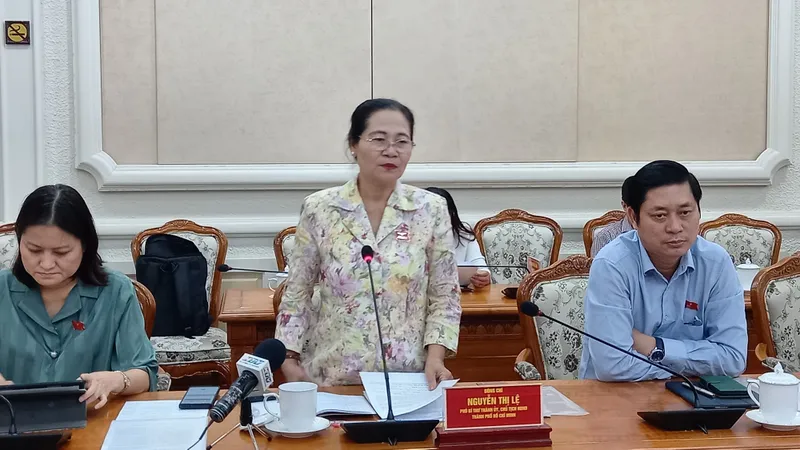 Chủ tịch HĐND TPHCM Nguyễn Thị Lệ phát biểu chỉ đạo tại buổi giám sát
