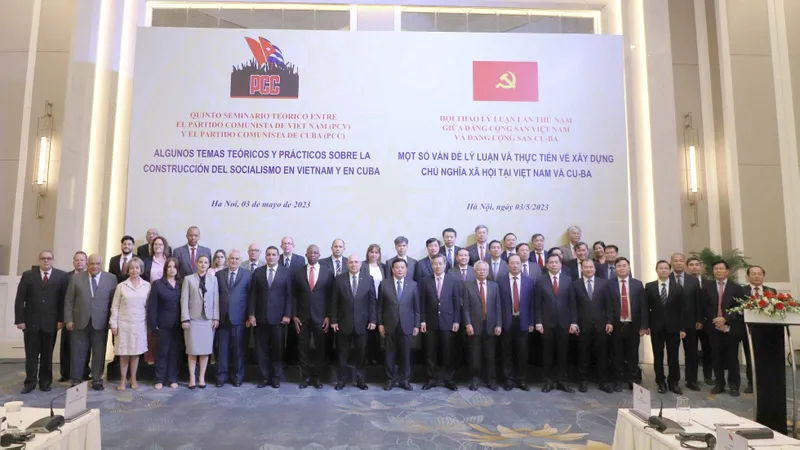 Đại biểu dự Hội thảo lý luận lần thứ 5 giữa Đảng Cộng sản Việt Nam và Đảng Cộng sản Cuba. Ảnh: TTXVN