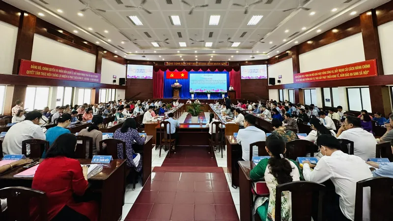 Quang cảnh hội nghị. Ảnh: CHÍ THẠCH 