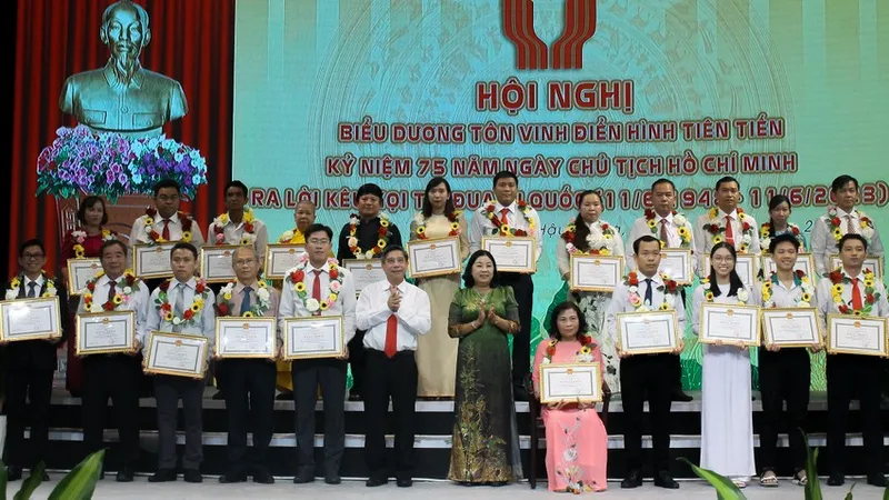 Hậu Giang: Biểu dương, tôn vinh 133 điển hình tiên tiến