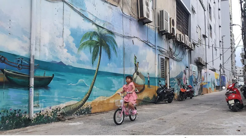 Đường bích họa ở phường Mân Thái (quận Sơn Trà, TP Đà Nẵng) trở nên đìu hiu sau một thời gian triển khai