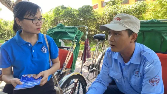 Chia sẻ và đồng cảm