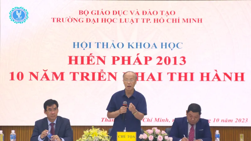 PGS. TS Trần Ngọc Đường, nguyên Phó Chủ nhiệm Văn phòng Quốc hội, thành viên thường trực Ban Biên tập dự thảo sửa đổi Hiến pháp 1992 (Hiến pháp 2013) phát biểu