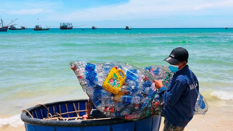 Thúc đẩy ngư dân nghiên cứu và bảo vệ môi trường biển 