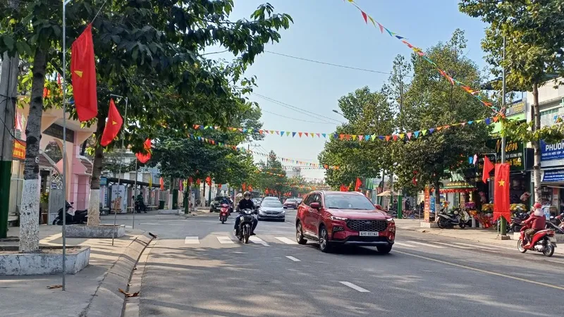 Đường Lê Hồng Phong, phường Tân Đông Hiệp đã có 100% hộ dân cam kết không để thùng rác trước nhà